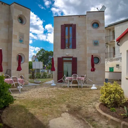 Eden Aparthotel *