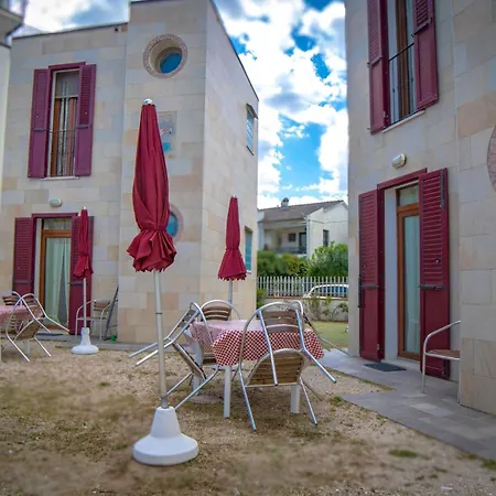 Eden Aparthotel *